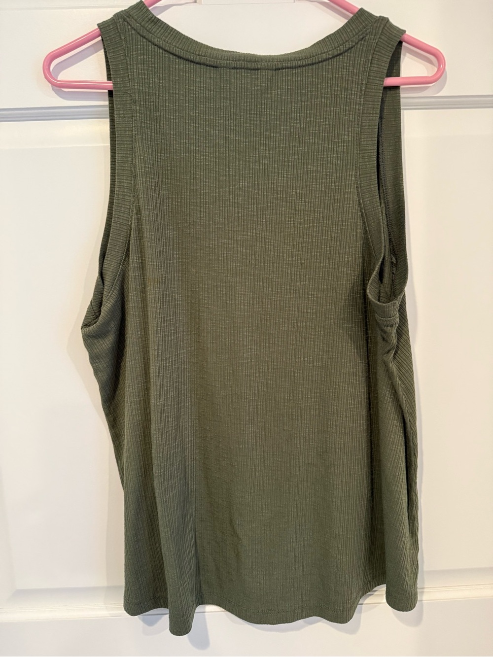 Time and Tru Army Green Tank Top - Picture 4 of 5